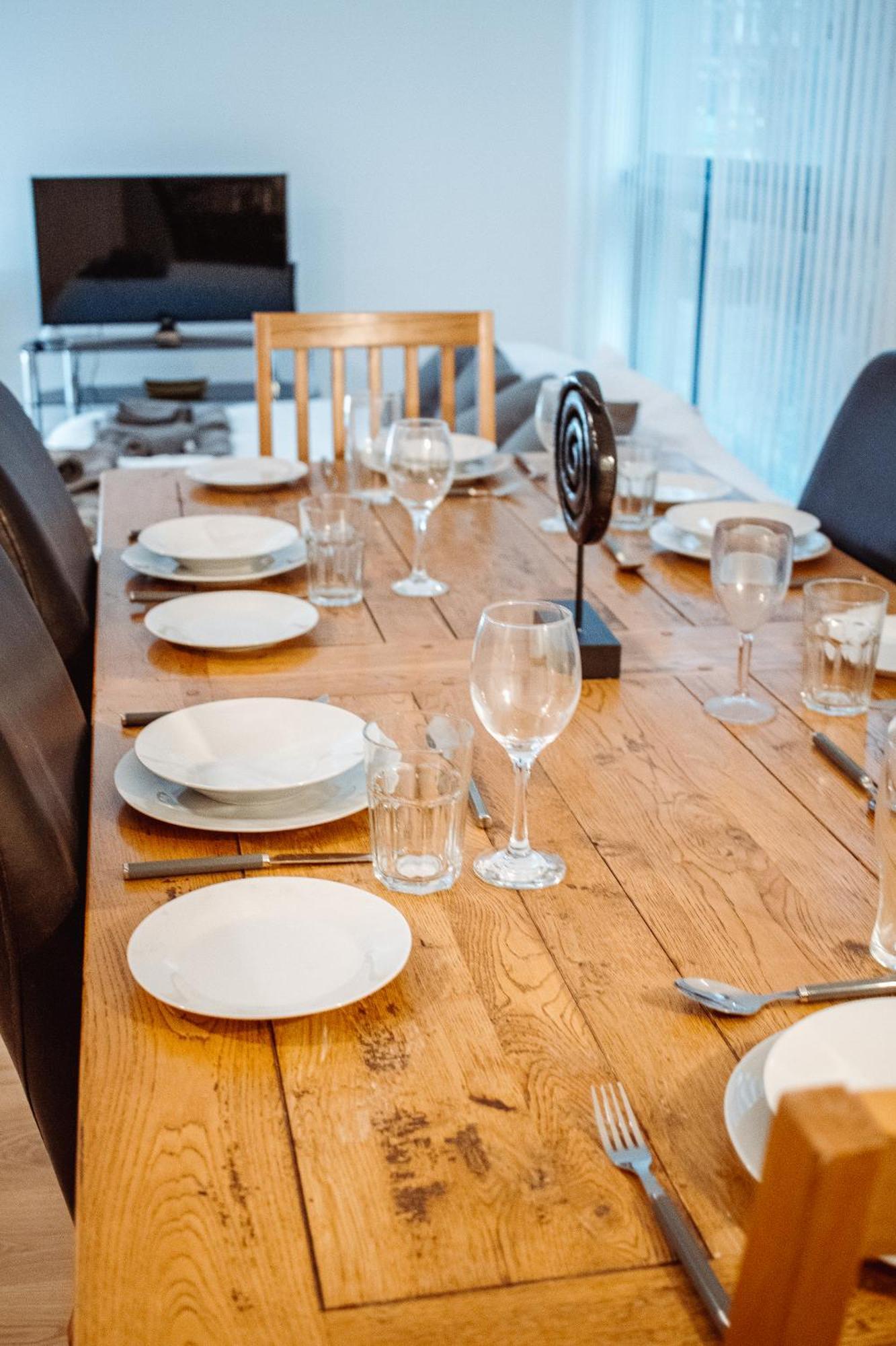 Central & Spacious, Sleeps 8, Perfect For Groups Leeds  Exterior photo